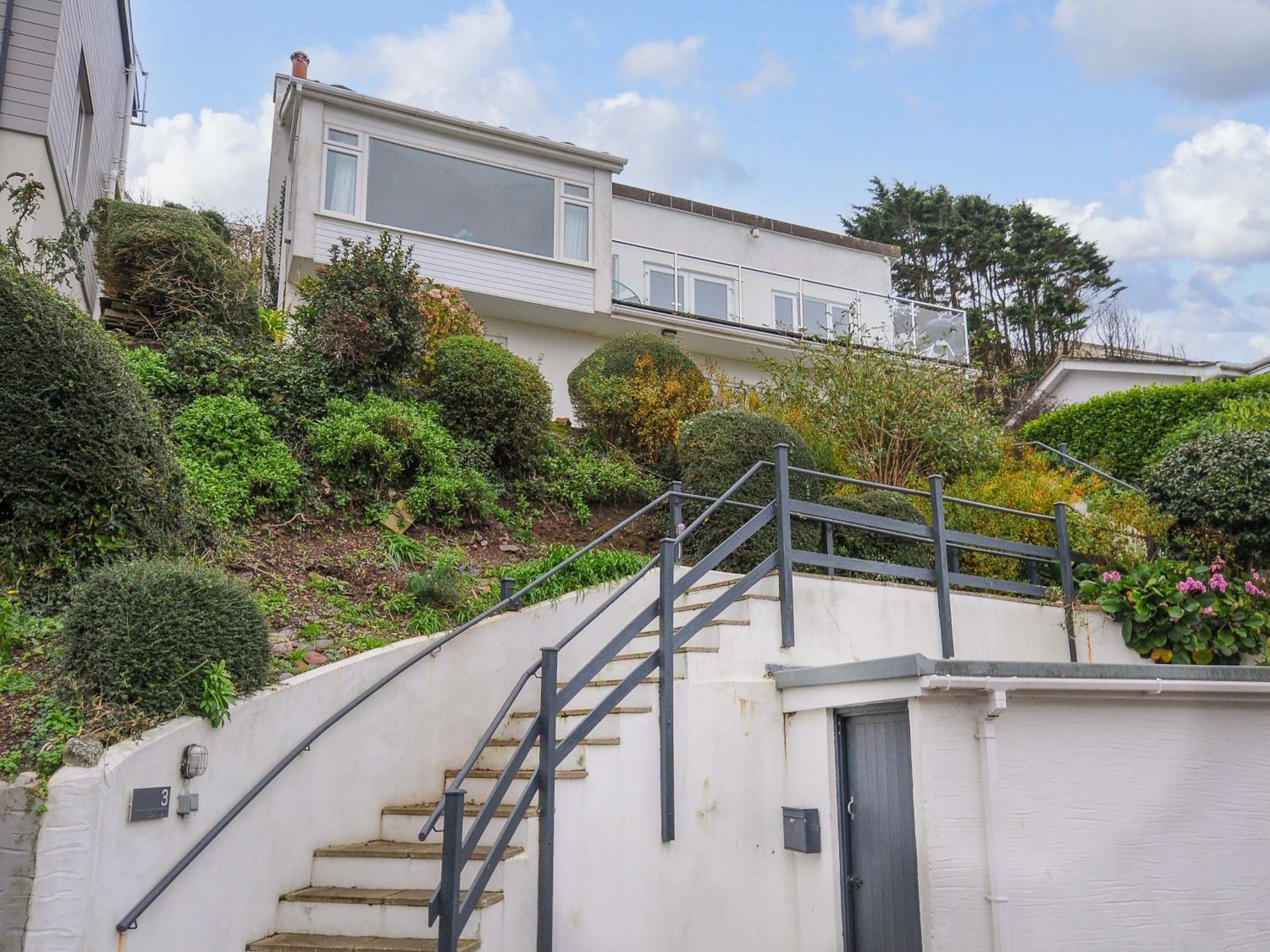 Waves Edge Villa Torpoint Exterior photo